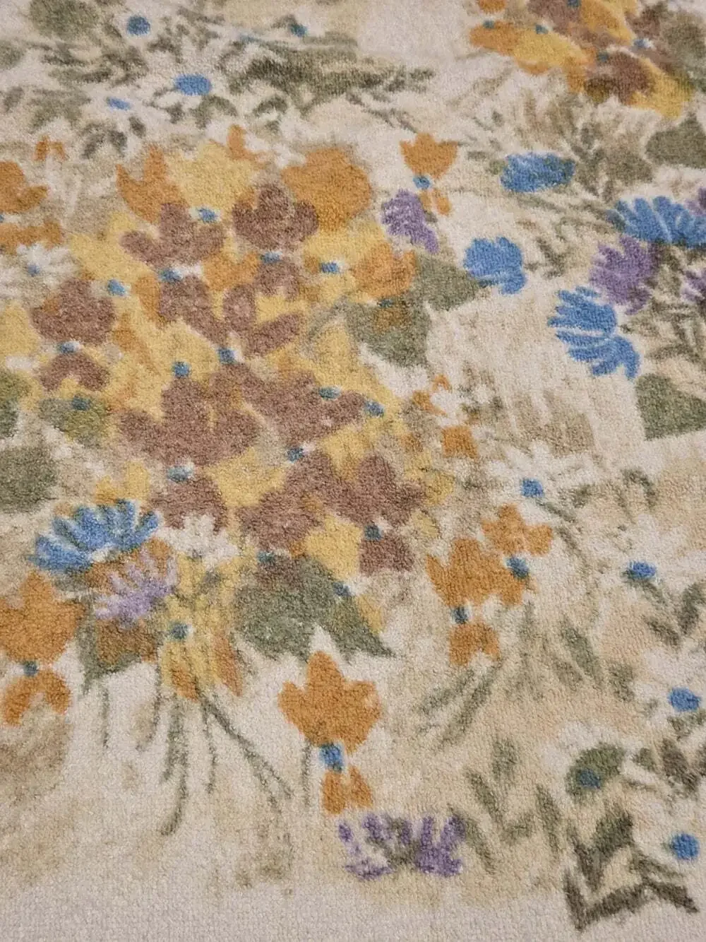 Vtg Cannon Royal Family Floral Bath Towel Fringe Shabby Chic Retro Cottagecore